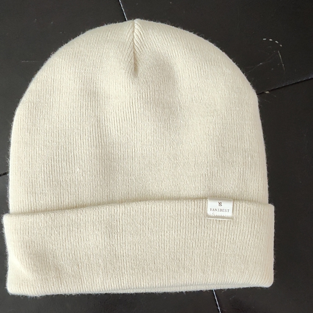 Yanibest Acrylic Cream Beanie With Satin Lining